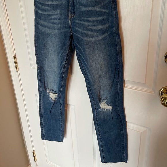 Ladies jeans ! - Picture 2 of 5
